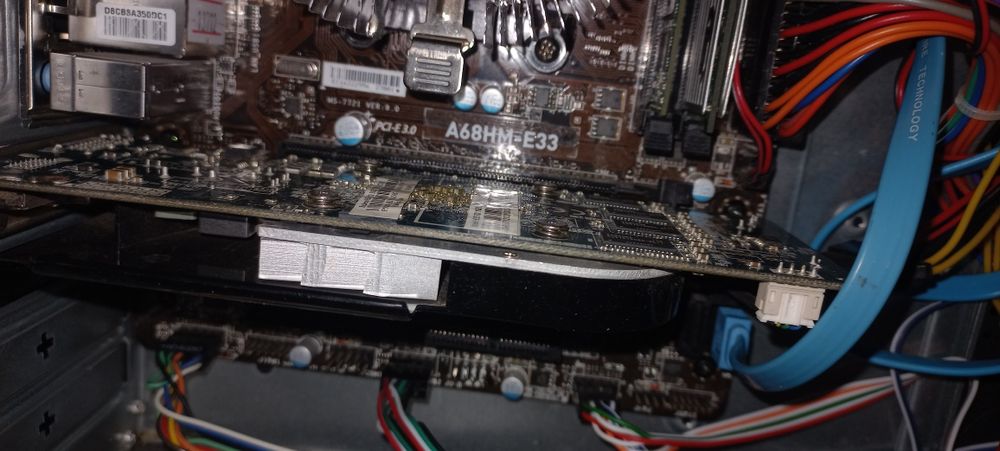 Компьютер на AMD x4 750, 8gb ddr3, hd 6570 1gb