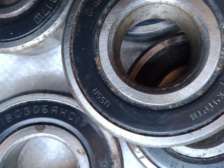 Подшипники задней полуоси на ВАЗ 2101-2107 пр-во СССР