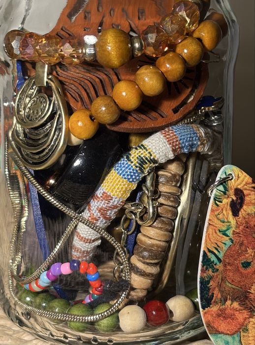 Mystery jewerly jar