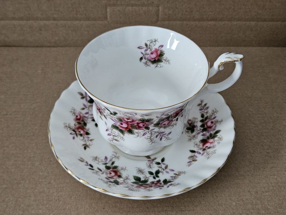 Royal Albert Lavender Rose filiżanka porcelanowa