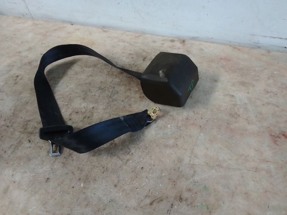 Cinto trás direito AUDI A6 (4F2, C6)