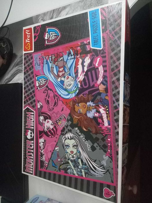 Na sprzedaż Puzzle firmy Trefl