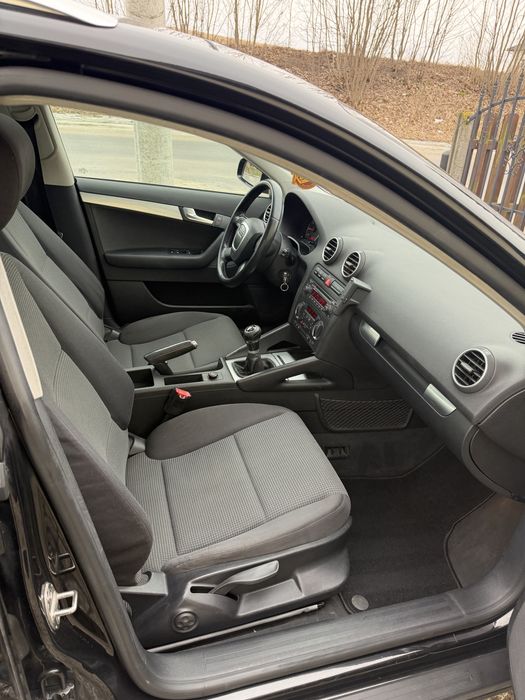 Audi A3 8P SPORTBACK ! Bixenon ! Panorama dach !