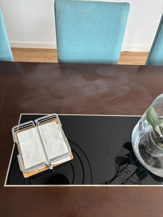 Mesa de jantar extensível