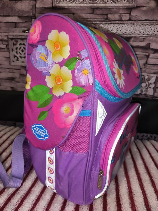 Продам школьный рюкзак Class