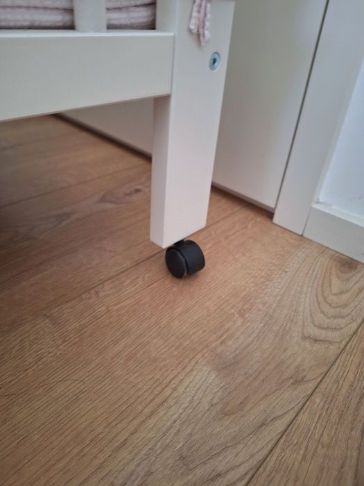 Berço para bebé  + colchão