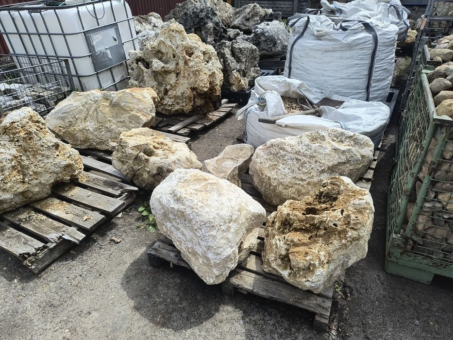 Kamienie Głazy Otoczaki Trawertyny Kostki granitowe brukowe Łodź