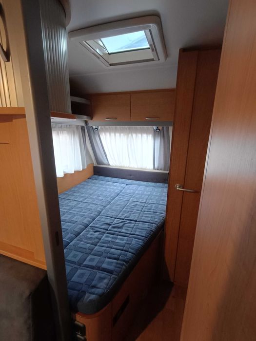 Przyczepa kempingowa Knaus Sudwind 500FDK 2006, bogate wyposażenie