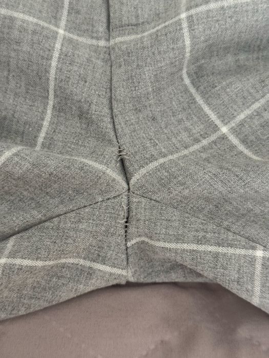 Чоловічі сірі класичні штани Pull&Bear