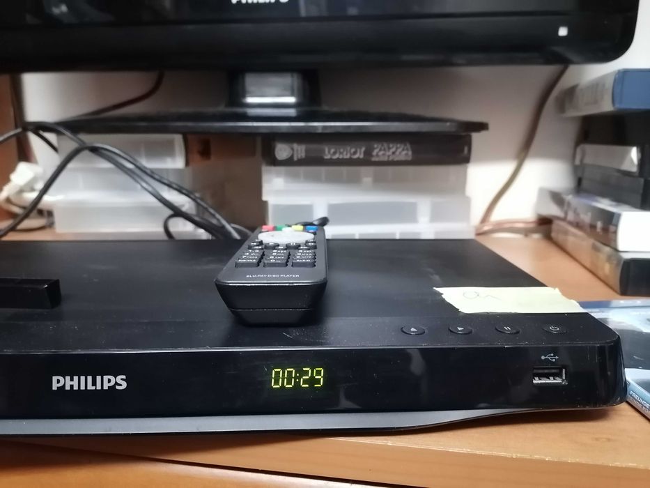 Odtwarzacz Blu-Ray Philips BDP3380 HDMI/USB pilot