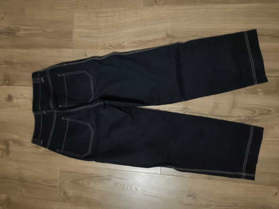 sprzedam spodnie damskie jeansowe WEEKDAY