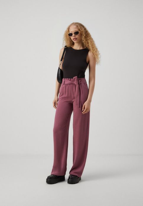 Spodnie letnie z dodatkiem lnu Only M/36