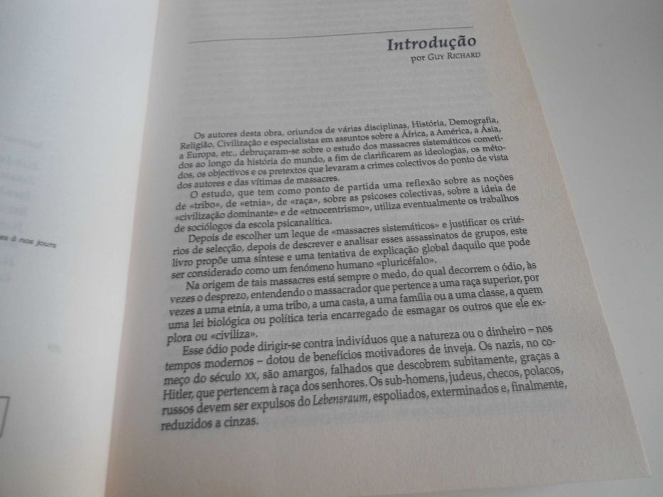 A História Inumana  (vários autores) direção de Guy Richard