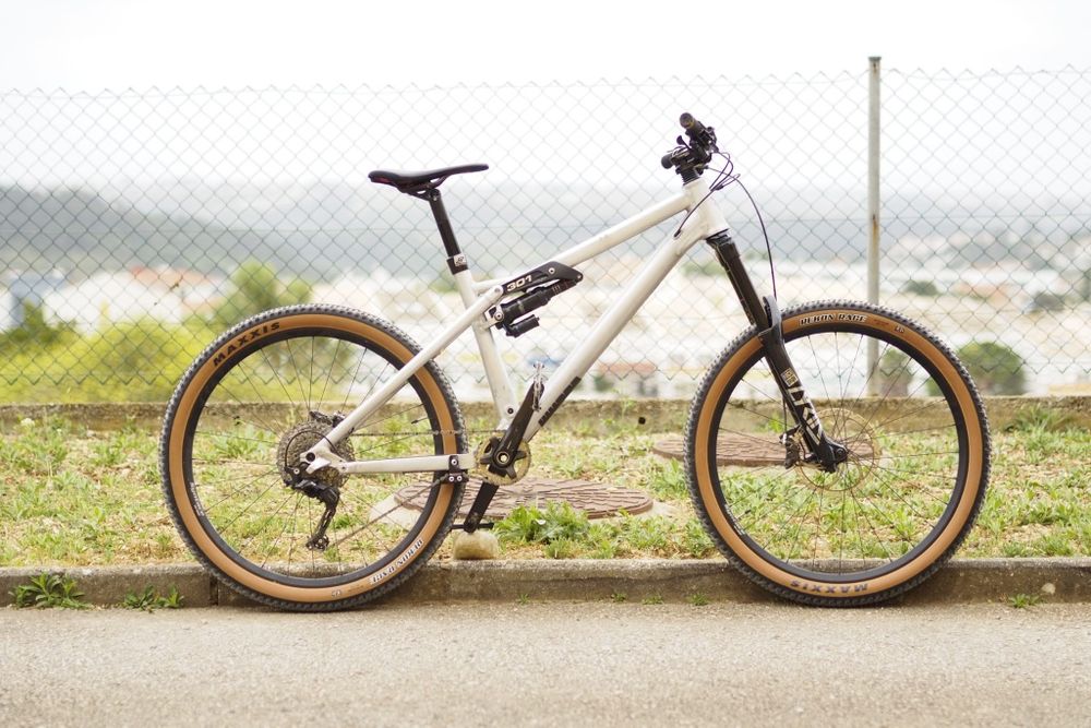 Bicicleta Enduro Liteville 301