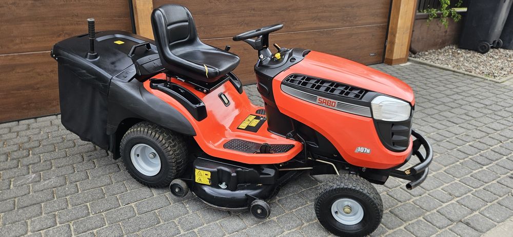 Traktorek kosiarka John Deere Sabo 107h