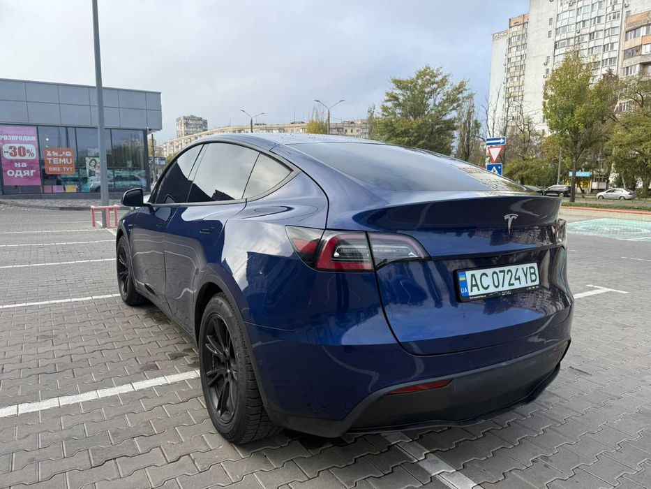 Tesla Model Y 2020