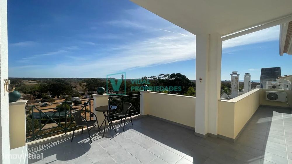 Apartamento com terraço Vista e mar e garagem