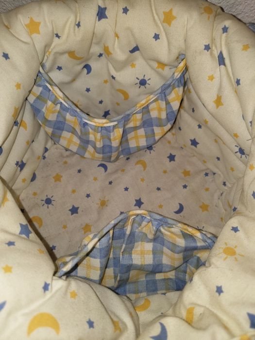 Cesta de utensílios de bebé