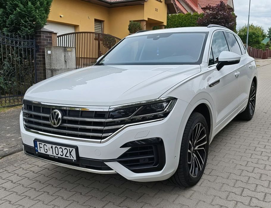 Volkswagen Touareg Bardzo zadbamy Touareg R-Line Salon Polska 1 Rej. 2019