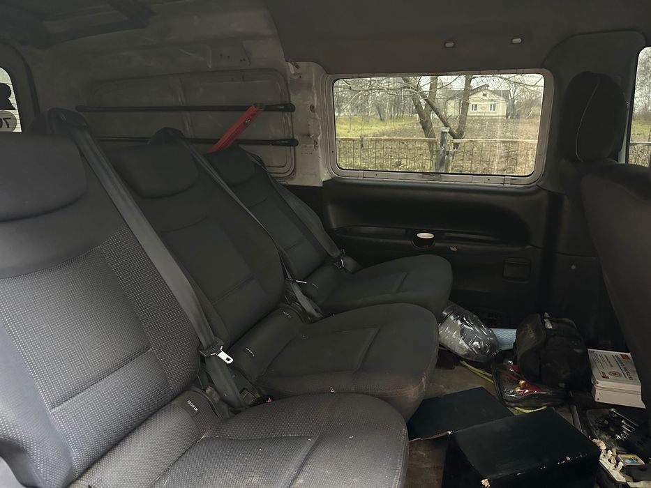 Hyundai h200 2.5 2003