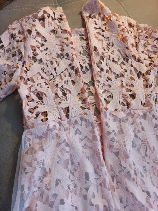 Пудрова гіпюрова святкова випускна сукня\плаття
