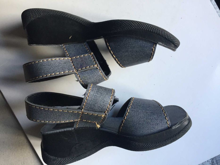 buty sandałki r. 24 fajne !!!