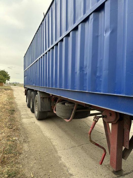 Зерновоз - контейнеровоз