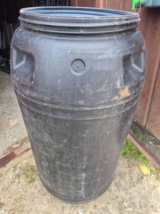 Бочка пластикова харчова