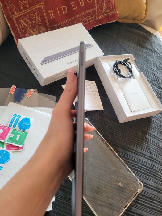 Планшет SAMSUNG Galaxy Tab 7