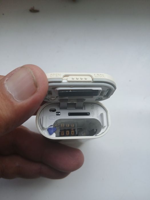 Камера Sony  hdr-as100v
