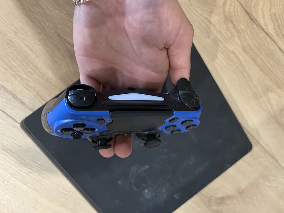 PlayStation 4 PS4 1TB Czarny + Pad