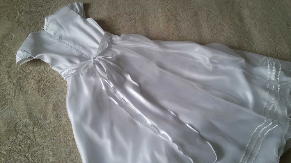 sukienka komunijna pierwsza komunia