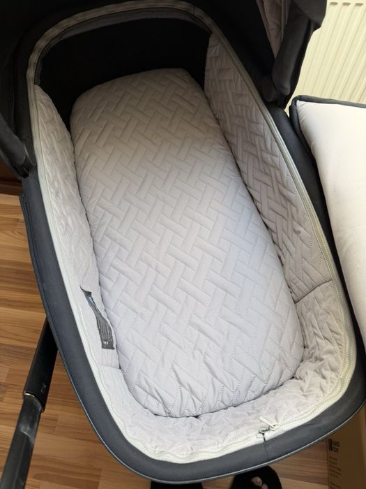 Дитяча коляска Carrello Ultra