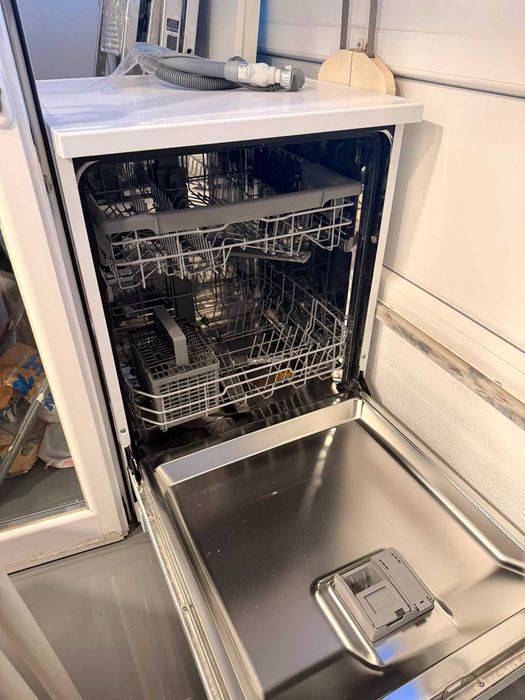 Máquina Lavar Loiça LG DF273FW Quadwash (14 Conjuntos - 60 cm - Branco) - (Excelente Estado)