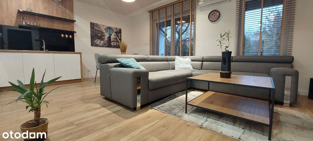 Apartament dwupoziomowy/ Two-level apt. 90m2
