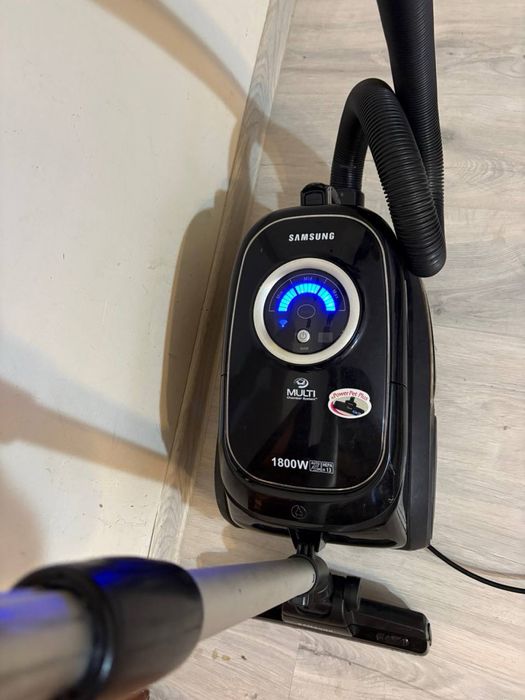 Пилосос samsung SC9560 порохотяг пилесос пылесос