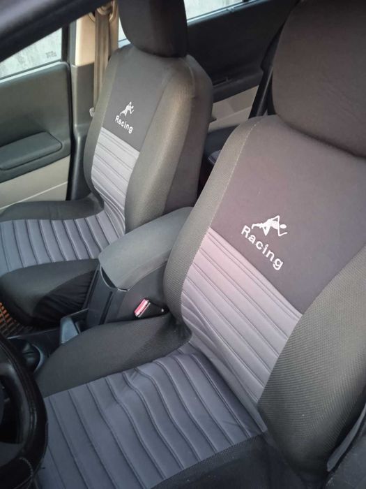 продаю свою машину рено