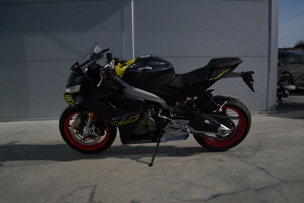 Aprilia Rs