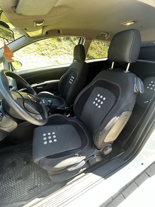 Fiat Grande Punto 1.3 Multijet 75 KM • 2013