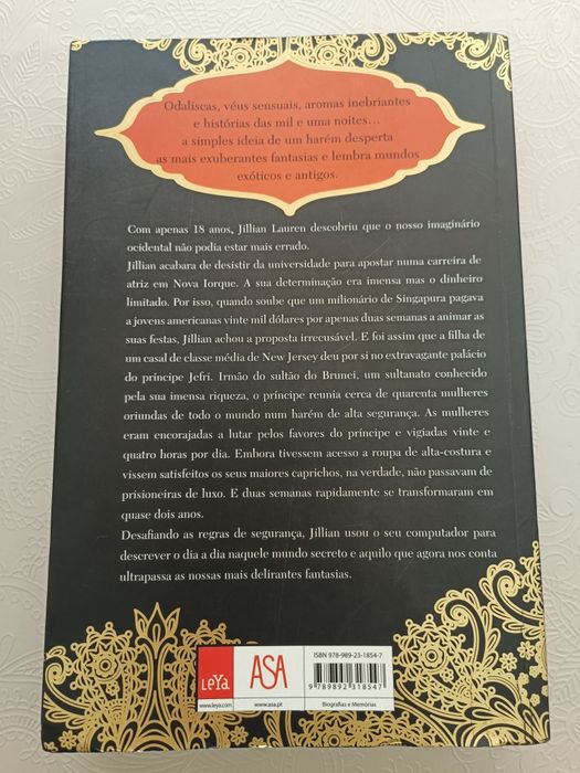 "Comprada: A minha vida num harém" de Killian Lauren