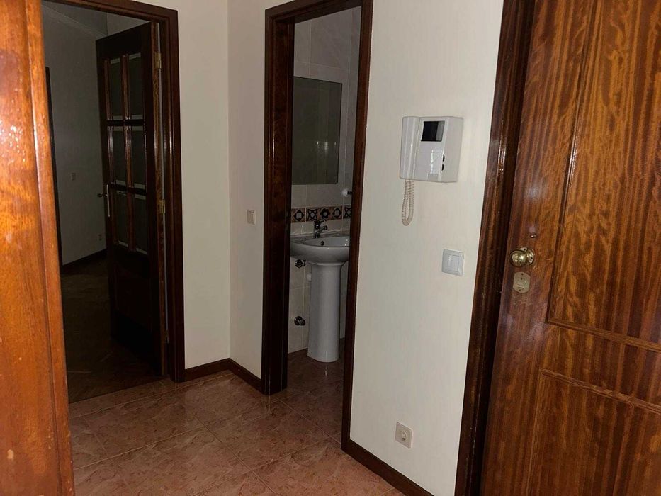 APARTAMENTO T2 para Arrendar em Mozelos