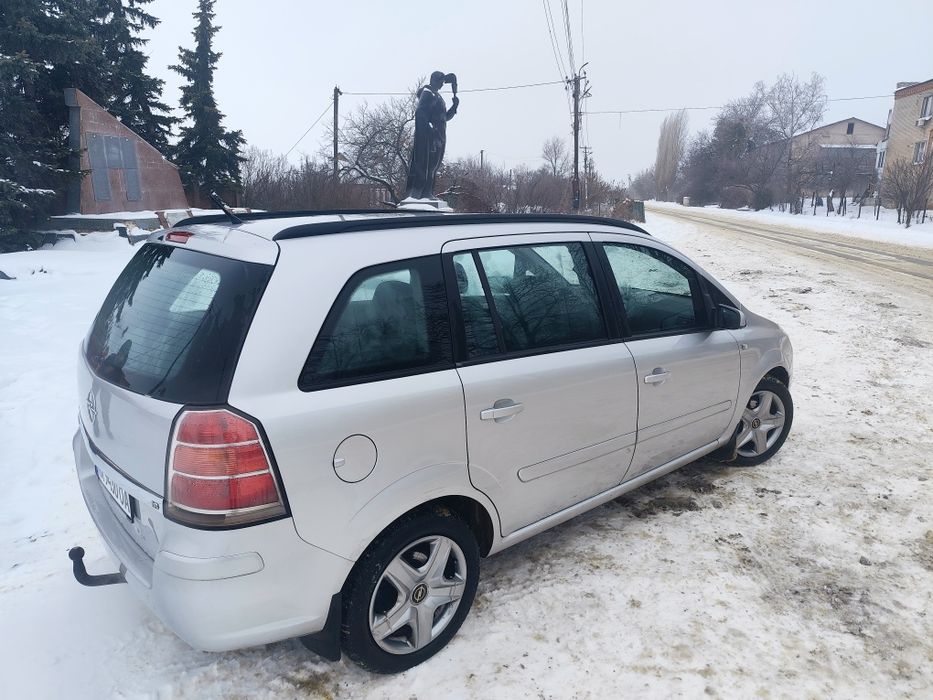 Продам Opel ZAFIRA 2005г.1.8 ГБО-4