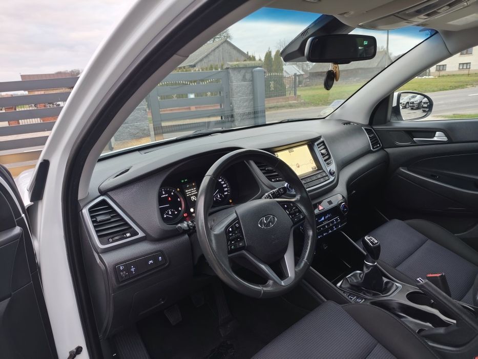 **REZERWACJA**Hyundai Tucson 1,7CRDI*Serwis*Panorama*Kamera*Ledy*