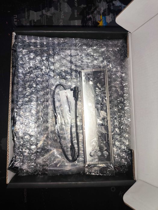 НОВА X99 материнська плата Qiyida D4 X99 2011-3, TPM 2.0, QUAD CHANNEL, C612 чіпсет
