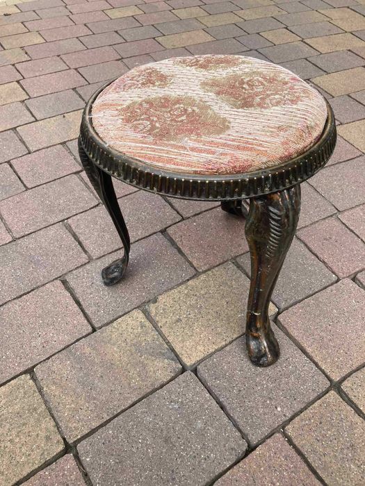 taboret trójnoga  prl antyk mosiężny