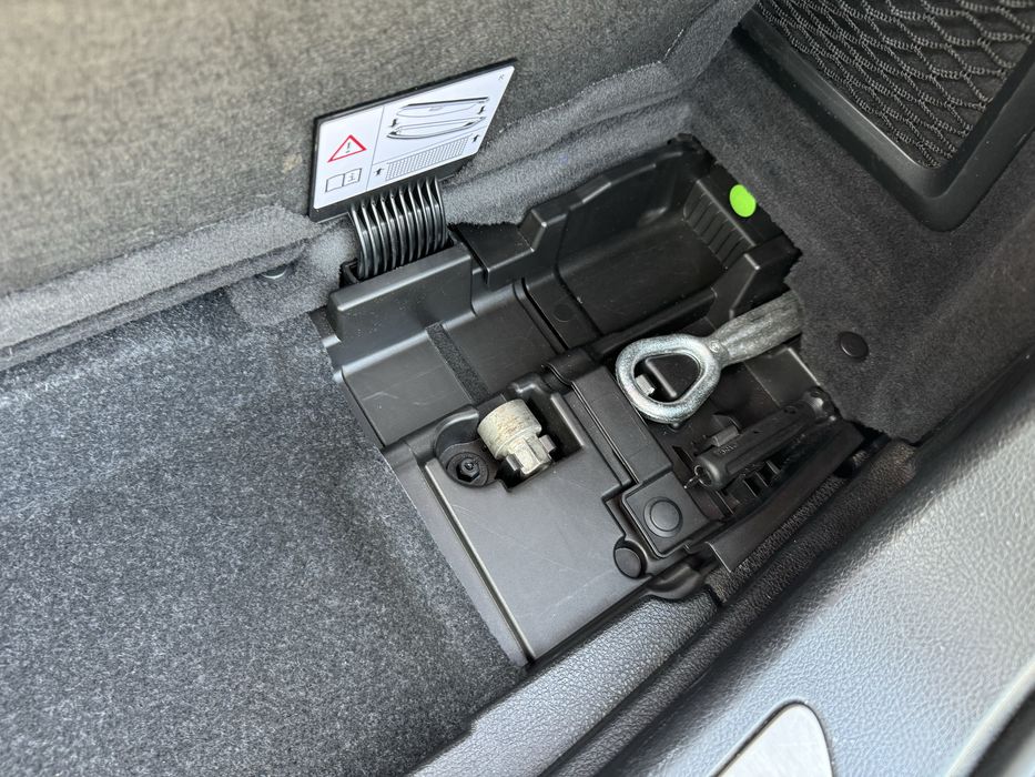 BMW F30 дизель не фарбована