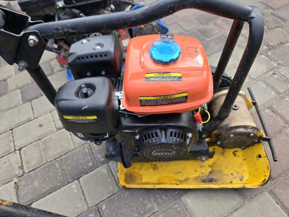 Zagęszczarka spalinowa .