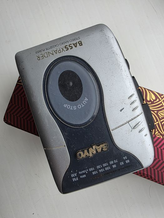Касетний плеєр SANYO MGR-300