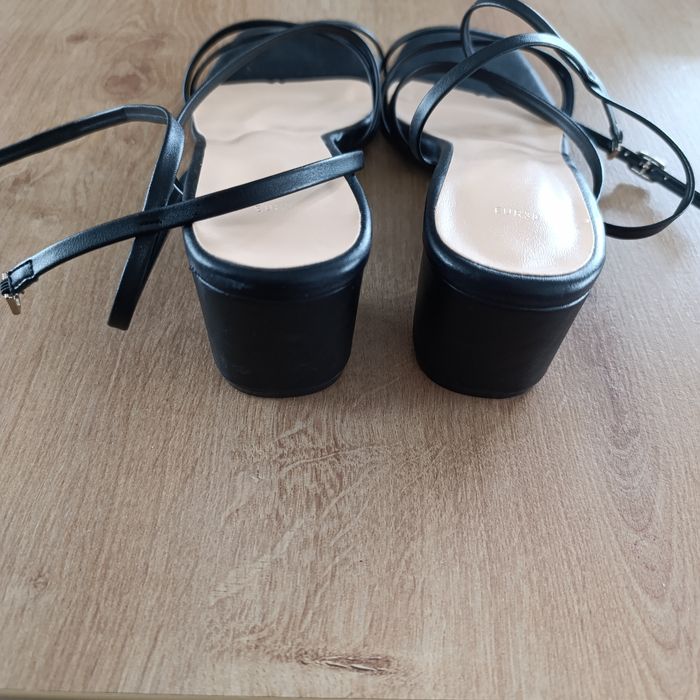Letnie buty r. 38