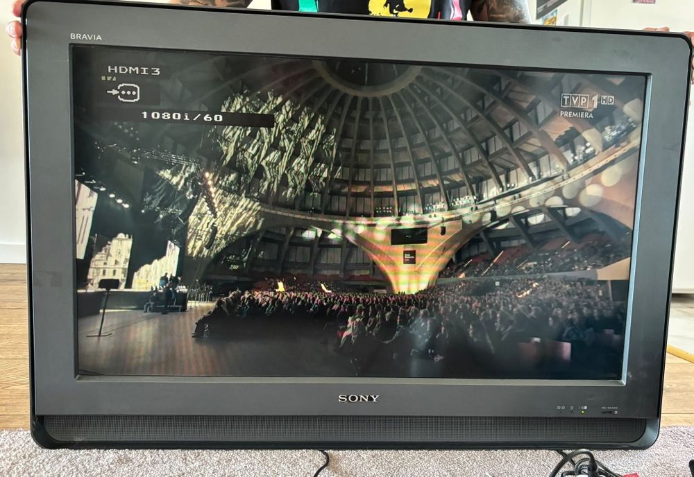 Sprzedam telewizor marki Sony.